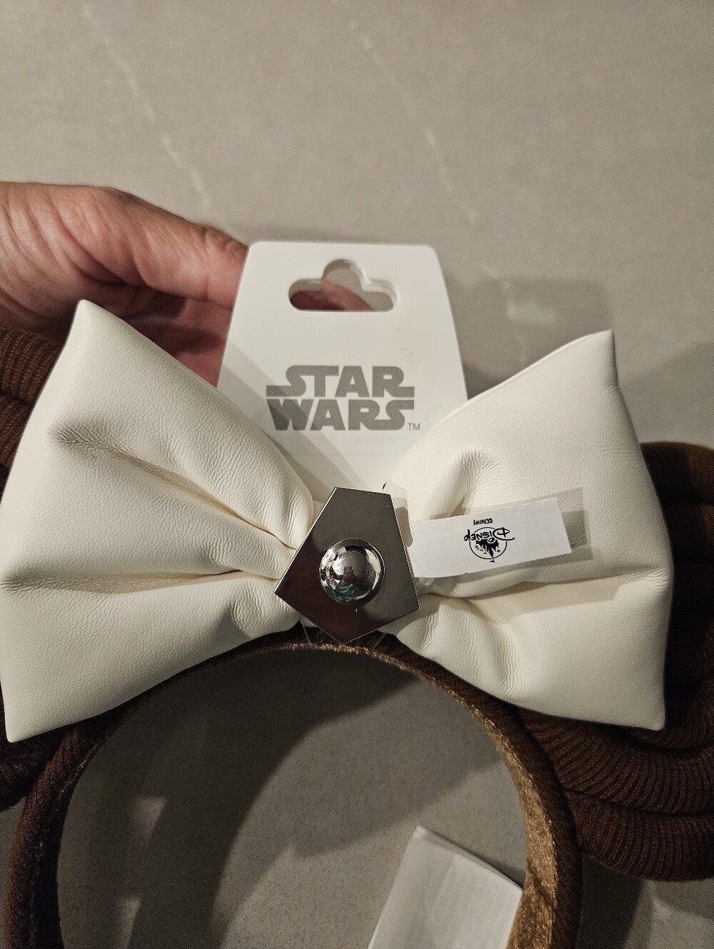 Star Wars Princess Leia Disney Mickey Ears Headband with White Bow - Picture 3 of 3